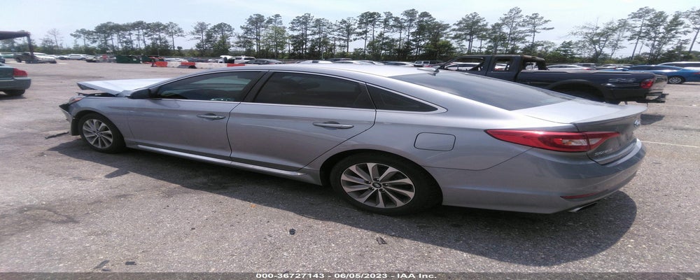 5NPE34AF2FH027817 2015 HYUNDAI SONATA photo no. 3