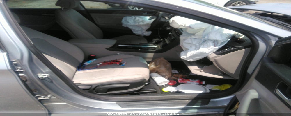 5NPE34AF2FH027817 2015 HYUNDAI SONATA photo no. 5