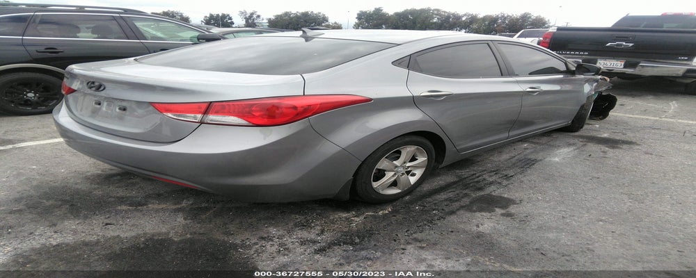KMHDH4AE3DU734105 2013 HYUNDAI ELANTRA photo no. 4