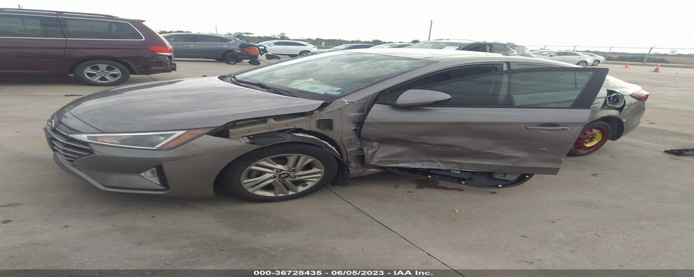 KMHD84LF0LU943113 2020 HYUNDAI ELANTRA photo no. 2