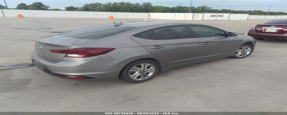 KMHD84LF0LU943113 2020 HYUNDAI ELANTRA photo no. 4
