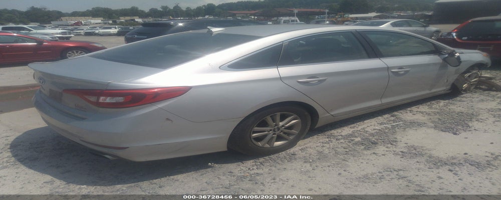 5NPE24AF1HH525089 2017 HYUNDAI SONATA photo no. 4