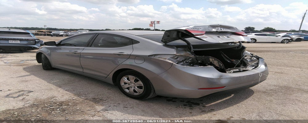 5NPDH4AEXGH781781 2016 HYUNDAI ELANTRA photo no. 3
