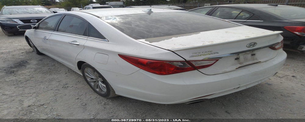 5NPEC4AC8DH563996 2013 HYUNDAI SONATA photo no. 3
