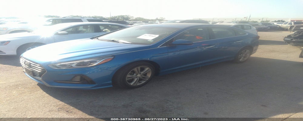 5NPE34AF5JH607278 2018 HYUNDAI SONATA photo no. 2