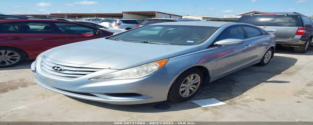 5NPEB4AC3BH242920 2011 HYUNDAI SONATA photo no. 2