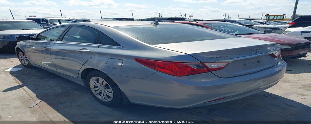 5NPEB4AC3BH242920 2011 HYUNDAI SONATA photo no. 3