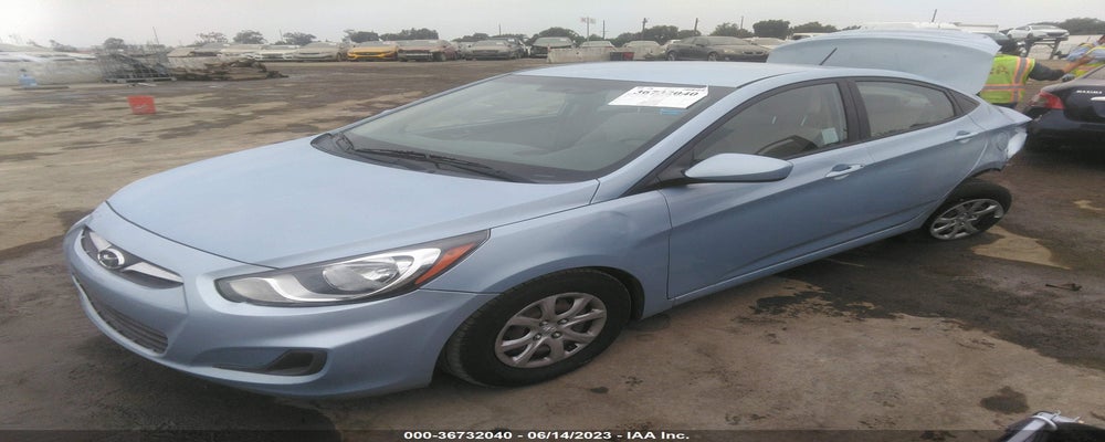 KMHCT4AE2EU714813 2014 HYUNDAI ACCENT photo no. 2