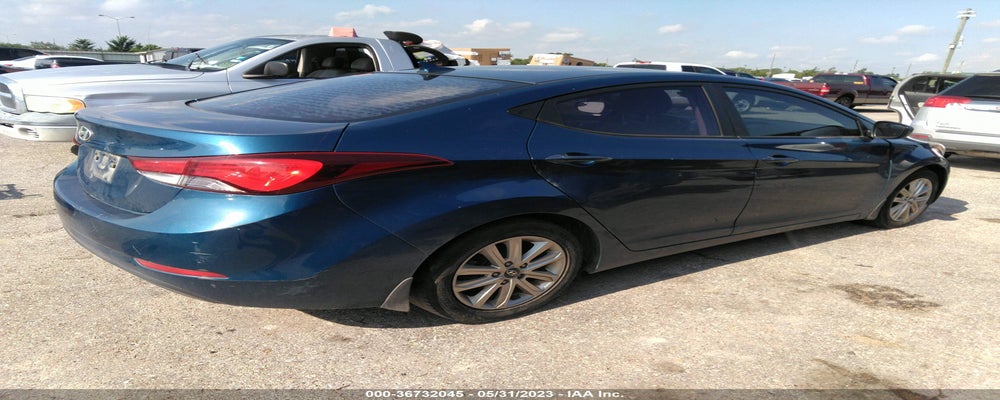 KMHDH4AE6FU388716 2015 HYUNDAI ELANTRA photo no. 4
