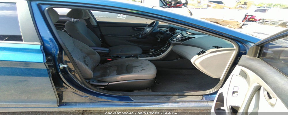 KMHDH4AE6FU388716 2015 HYUNDAI ELANTRA photo no. 5