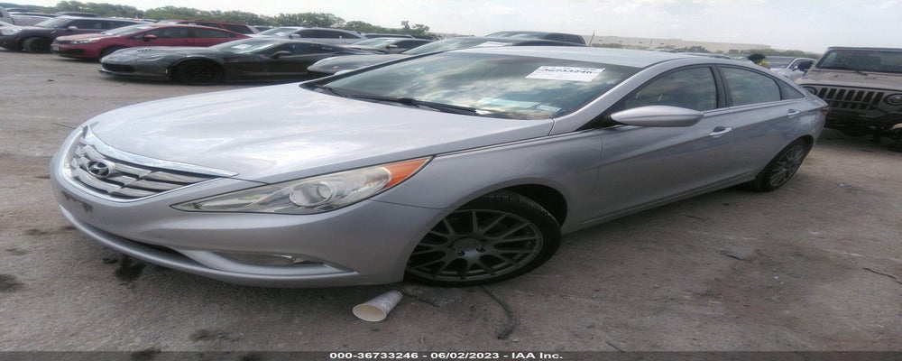 5NPEC4AC2CH327911 2012 HYUNDAI SONATA photo no. 2