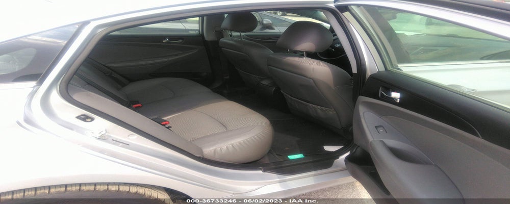5NPEC4AC2CH327911 2012 HYUNDAI SONATA photo no. 8