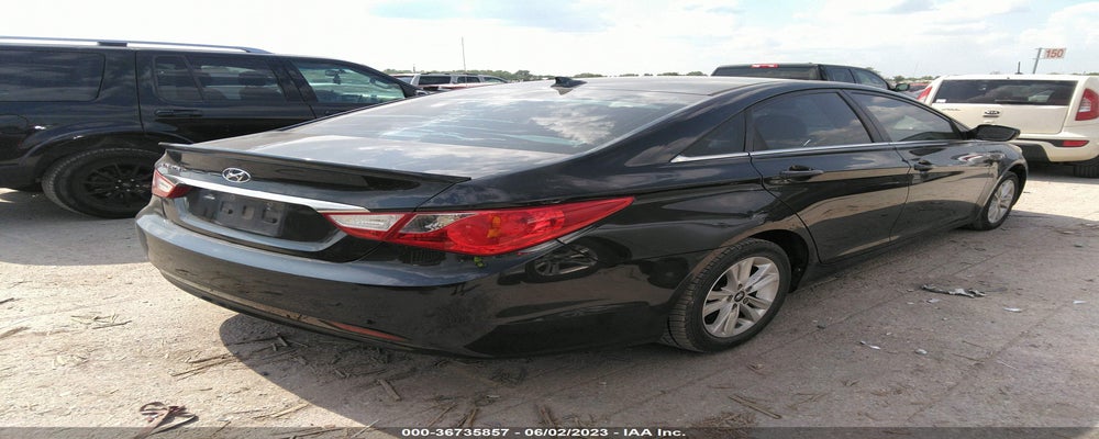 5NPEB4ACXDH613722 2013 HYUNDAI SONATA photo no. 4