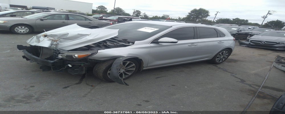 KMHH35LE4JU022992 2018 HYUNDAI ELANTRA photo no. 2