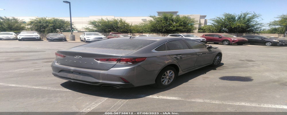 5NPE24AF0JH721613 2018 HYUNDAI SONATA photo no. 4