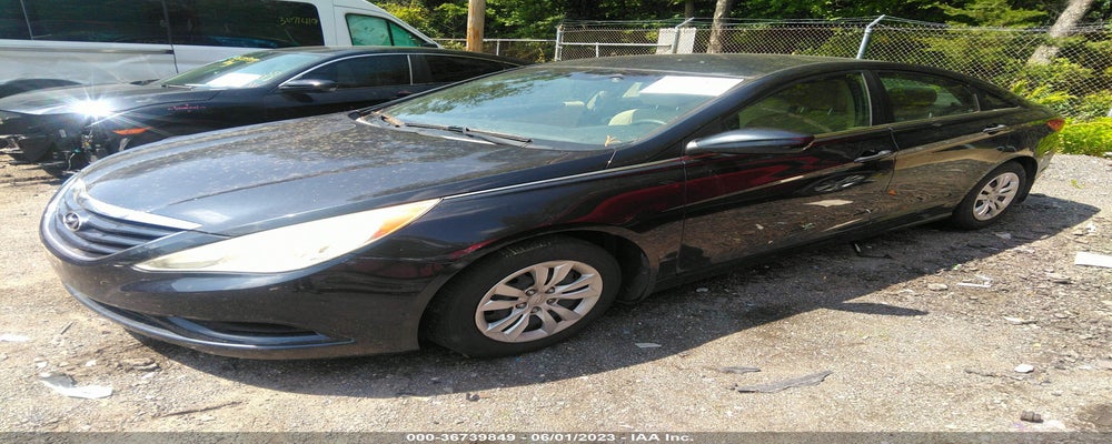 5NPEB4ACXBH157380 2011 HYUNDAI SONATA photo no. 2