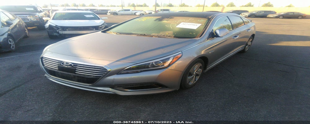 KMHE34L17GA010341 2016 HYUNDAI SONATA HYBRID photo no. 2