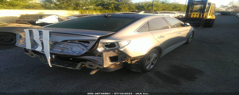 KMHE34L17GA010341 2016 HYUNDAI SONATA HYBRID photo no. 4