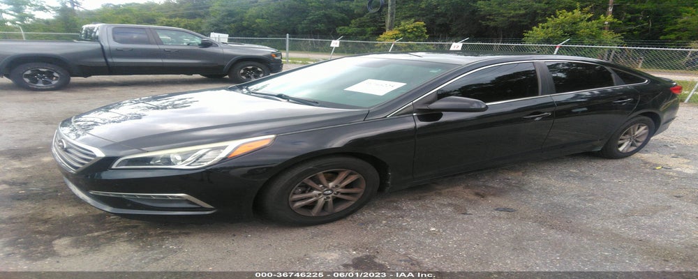 5NPE24AF0FH187097 2015 HYUNDAI SONATA photo no. 2