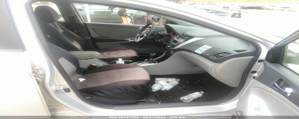 KMHCU4AE7EU748047 2014 HYUNDAI ACCENT photo no. 5