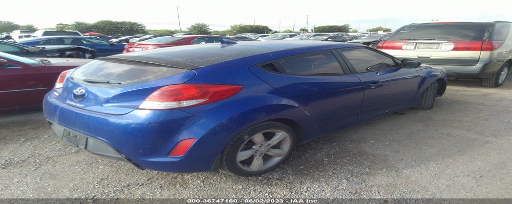KMHTC6AD3DU175331 2013 HYUNDAI VELOSTER photo no. 4