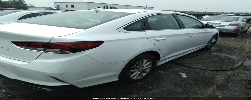 5NPE24AF3KH755577 2019 HYUNDAI SONATA photo no. 4