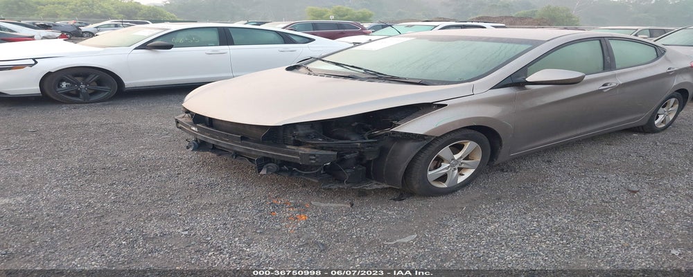 5NPDH4AEXDH237230 2013 HYUNDAI ELANTRA photo no. 2