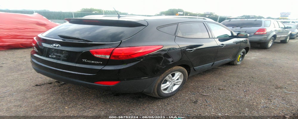 KM8JU3AC8DU760819 2013 HYUNDAI TUCSON photo no. 4