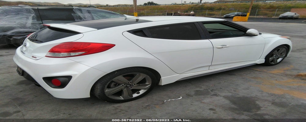 KMHTC6AE1DU170167 2013 HYUNDAI VELOSTER photo no. 4