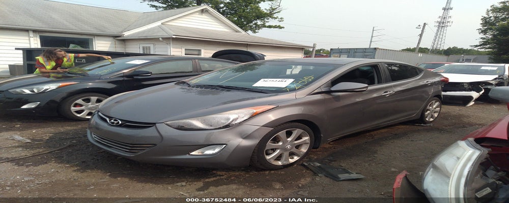 5NPDH4AE2DH420346 2013 HYUNDAI ELANTRA photo no. 2
