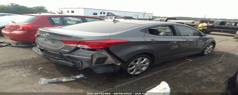 5NPDH4AE2DH420346 2013 HYUNDAI ELANTRA photo no. 4
