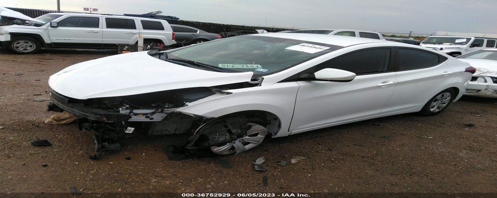 5NPDH4AE0GH726854 2016 HYUNDAI ELANTRA photo no. 2