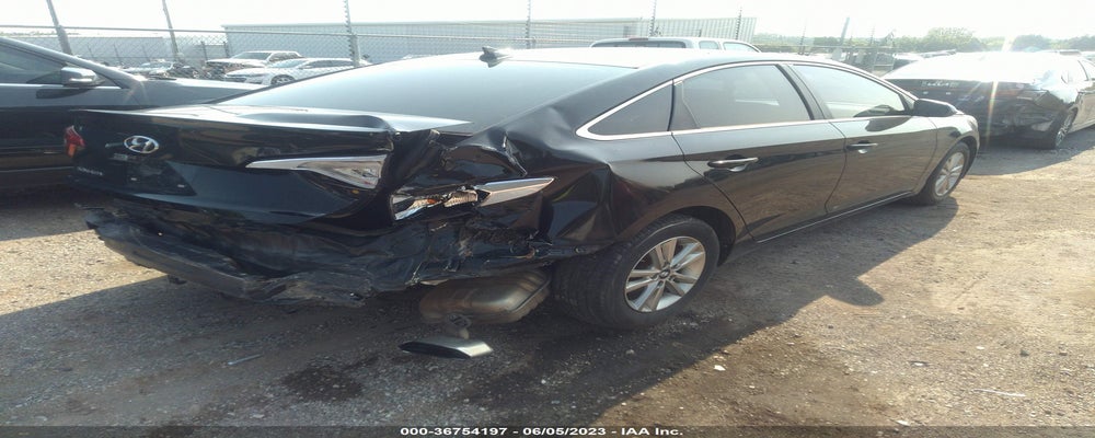 5NPE24AFXGH384313 2016 HYUNDAI SONATA photo no. 4