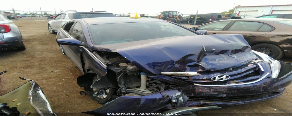 5NPEB4AC3CH472930 2012 HYUNDAI SONATA photo no. 8