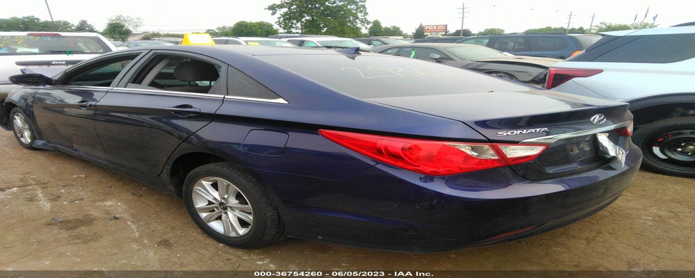 5NPEB4AC3CH472930 2012 HYUNDAI SONATA photo no. 3