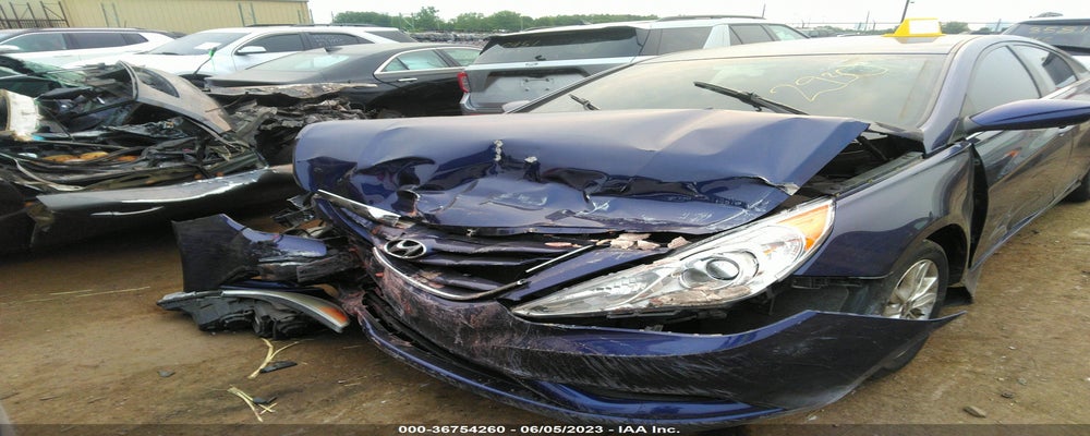 5NPEB4AC3CH472930 2012 HYUNDAI SONATA photo no. 6