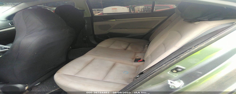 KMHD84LF3HU422572 2017 HYUNDAI ELANTRA photo no. 8