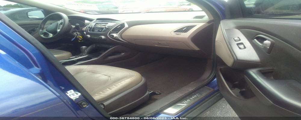 KM8JU3AC2BU226485 2011 HYUNDAI TUCSON photo no. 5