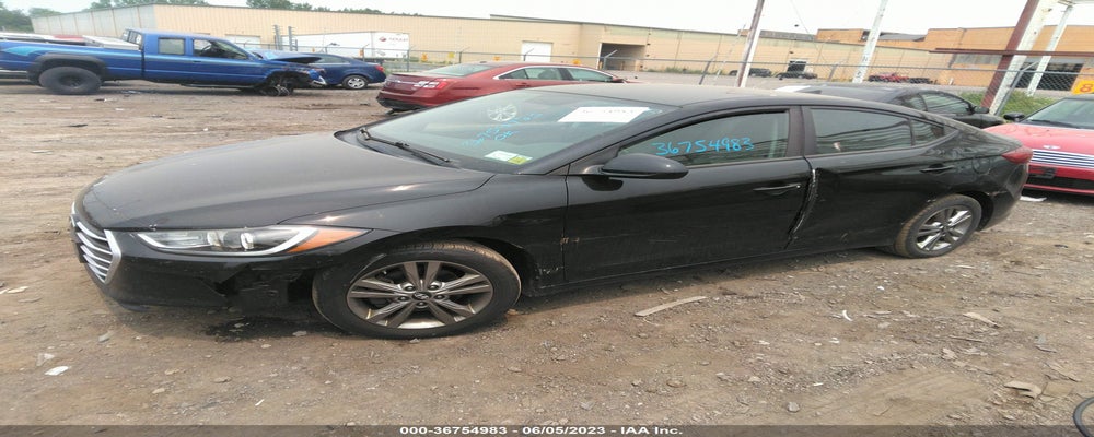 KMHD84LF3HU156499 2017 HYUNDAI ELANTRA photo no. 2