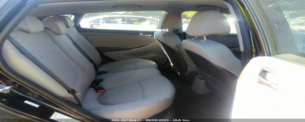 KMHCT5AE1HU305910 2017 HYUNDAI ACCENT photo no. 8