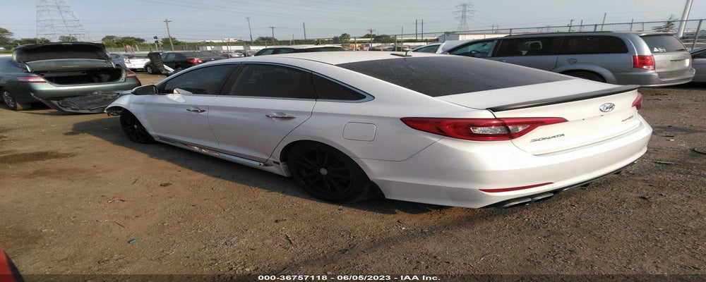 5NPE34AB0FH100423 2015 HYUNDAI SONATA photo no. 3