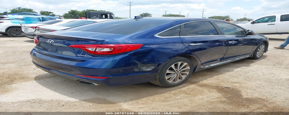 5NPE34AF2FH173795 2015 HYUNDAI SONATA photo no. 4