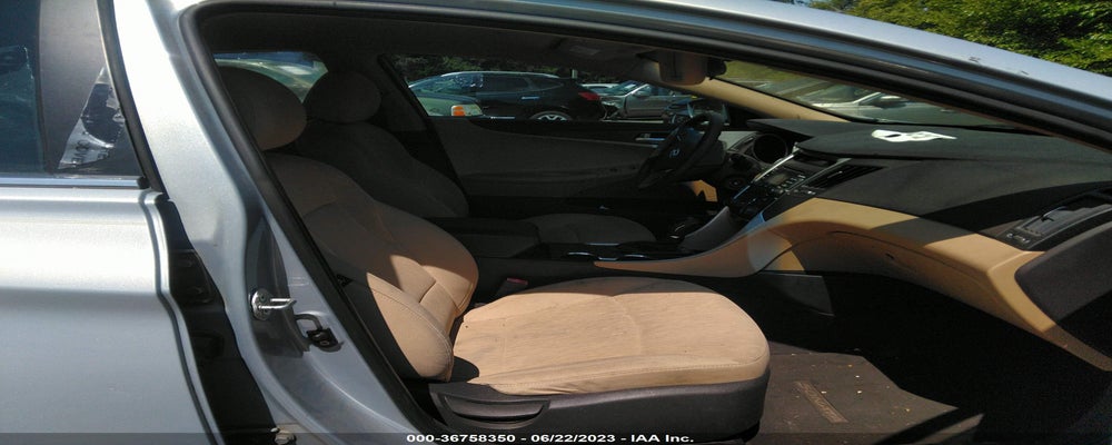 5NPEB4AC5BH215539 2011 HYUNDAI SONATA photo no. 5