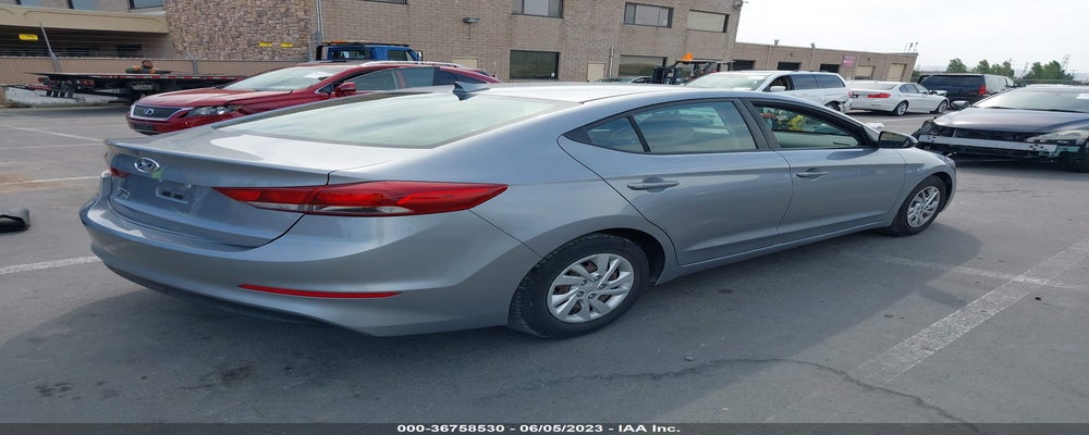 5NPD74LF2HH096040 2017 HYUNDAI ELANTRA photo no. 4