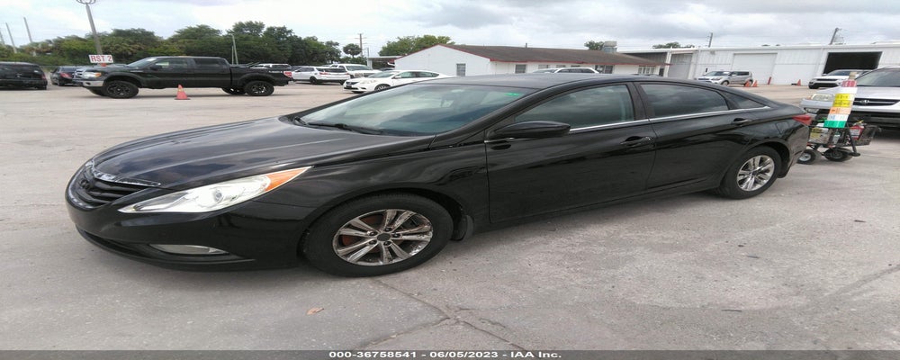 5NPEB4AC5DH794955 2013 HYUNDAI SONATA photo no. 2