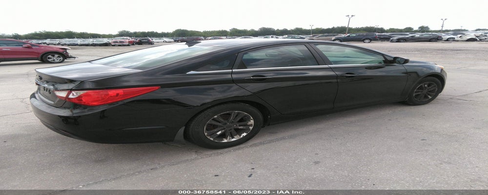 5NPEB4AC5DH794955 2013 HYUNDAI SONATA photo no. 4