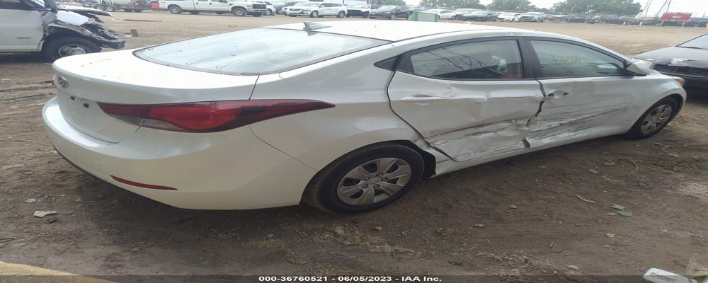 5NPDH4AE3GH730851 2016 HYUNDAI ELANTRA photo no. 4