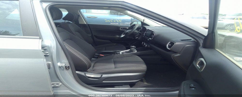 KMHRC8A35PU236874 2023 HYUNDAI VENUE photo no. 5