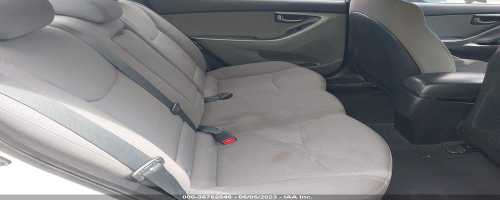 5NPDH4AE8GH728786 2016 HYUNDAI ELANTRA photo no. 8