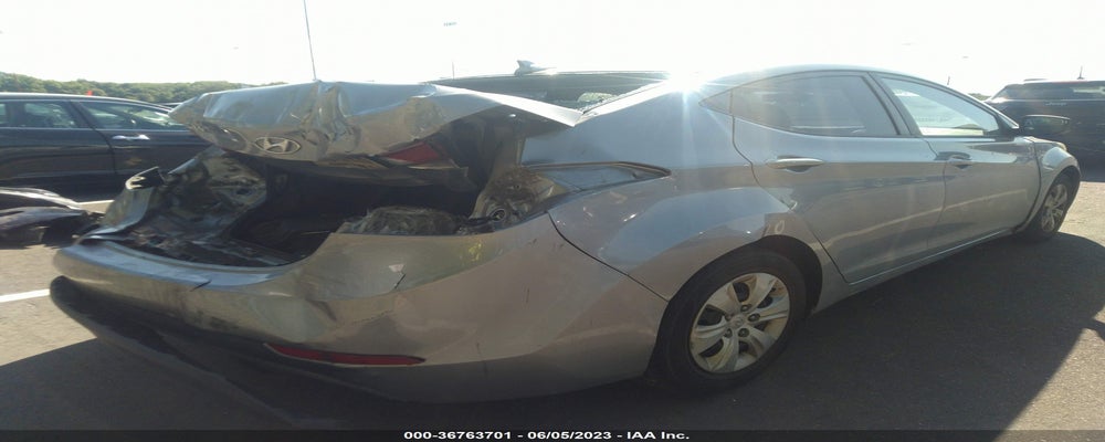 5NPDH4AE0GH736638 2016 HYUNDAI ELANTRA photo no. 4